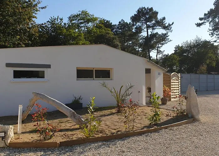 Gîte Les Mathes La Palmyre 2 à 4 pers, chèques vacances acceptés