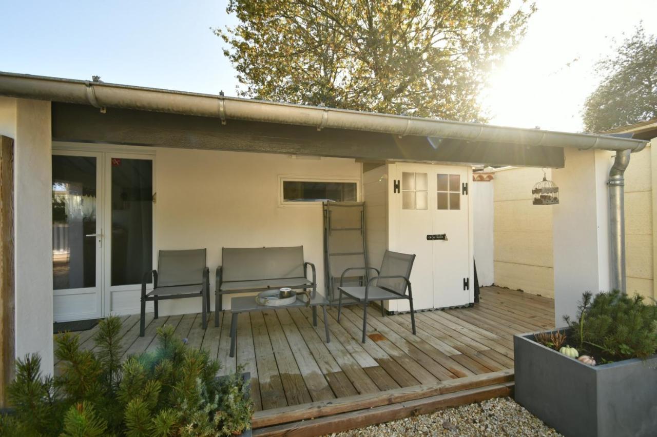 Hébergement de vacances Gîte Les Mathes La Palmyre 2 à 4 pers, chèques vacances acceptés