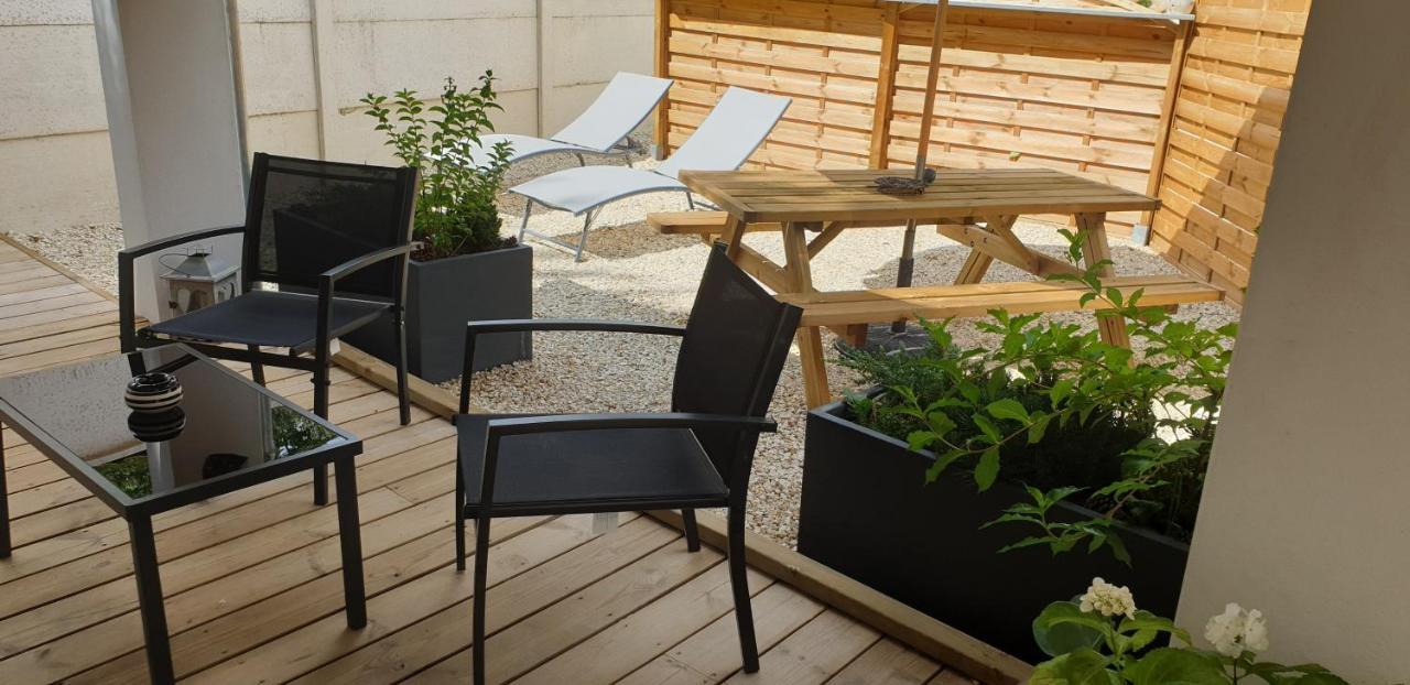 Gîte Les Mathes La Palmyre 2 à 4 pers, chèques vacances acceptés Hébergement de vacances Les Mathes
