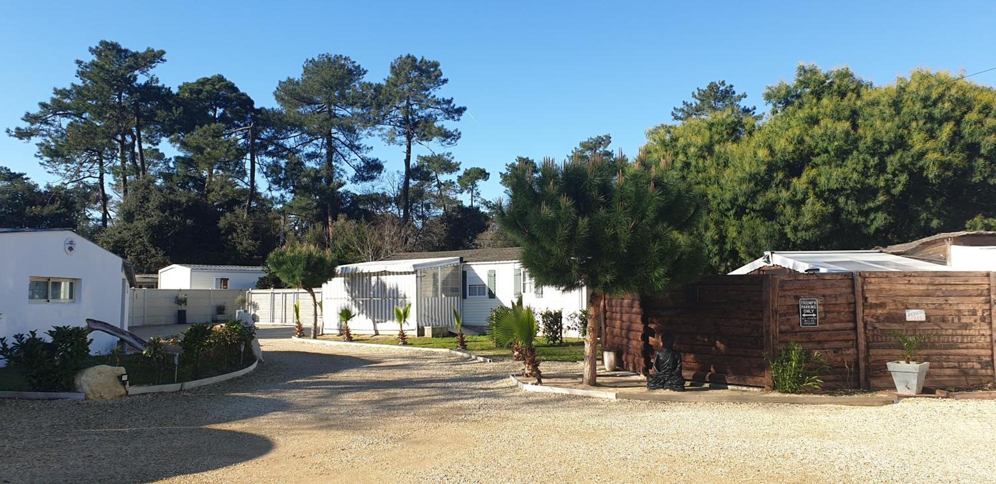 Les Pommes De Pin 2 A 4 Pers Proche Zoo La Palmyre Holiday home Les Mathes